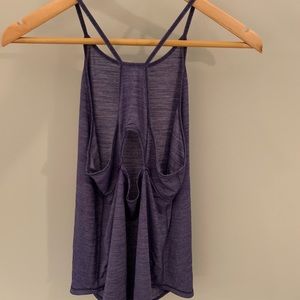 Lululemon workout top